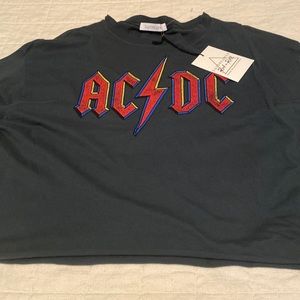 Crop AC/DC daydreamer